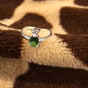 Beautiful green cz ring.